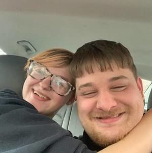 Meet your Posher, Olivia m